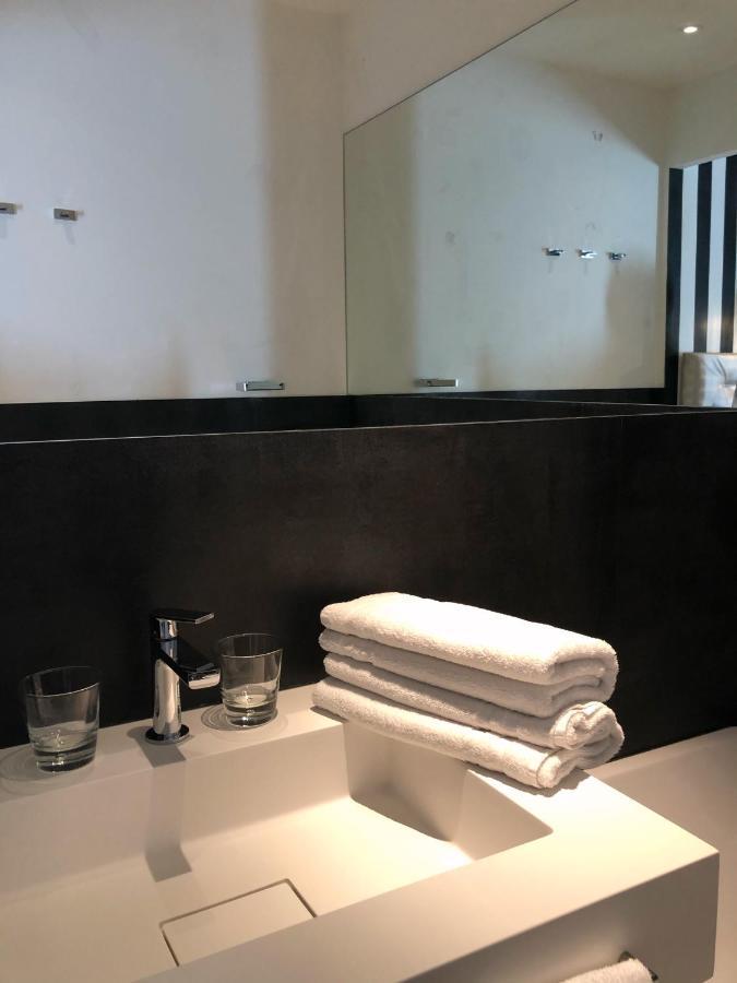 Sérignan-du-Comtat Le Pre Du Moulin - Maison Alonso - Hotel & Restaurant מראה חיצוני תמונה