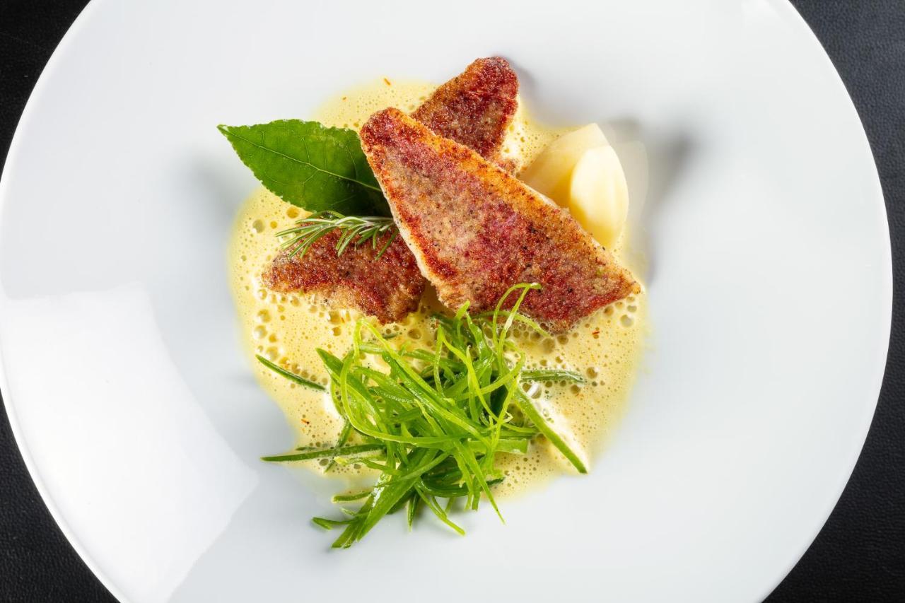 Sérignan-du-Comtat Le Pre Du Moulin - Maison Alonso - Hotel & Restaurant מראה חיצוני תמונה